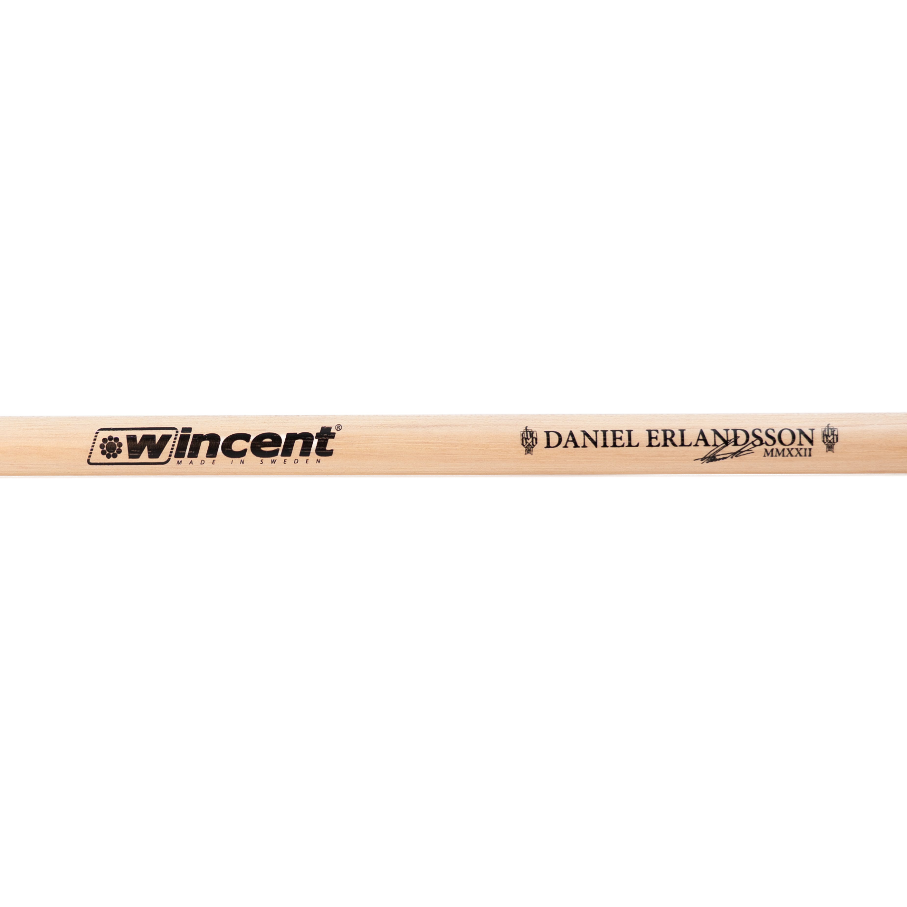 Daniel Erlandsson Signature (W-DES)